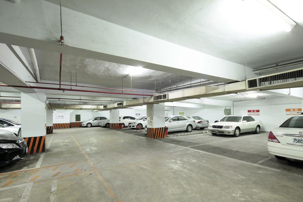 Lincoln Hotel Tainan Exterior photo